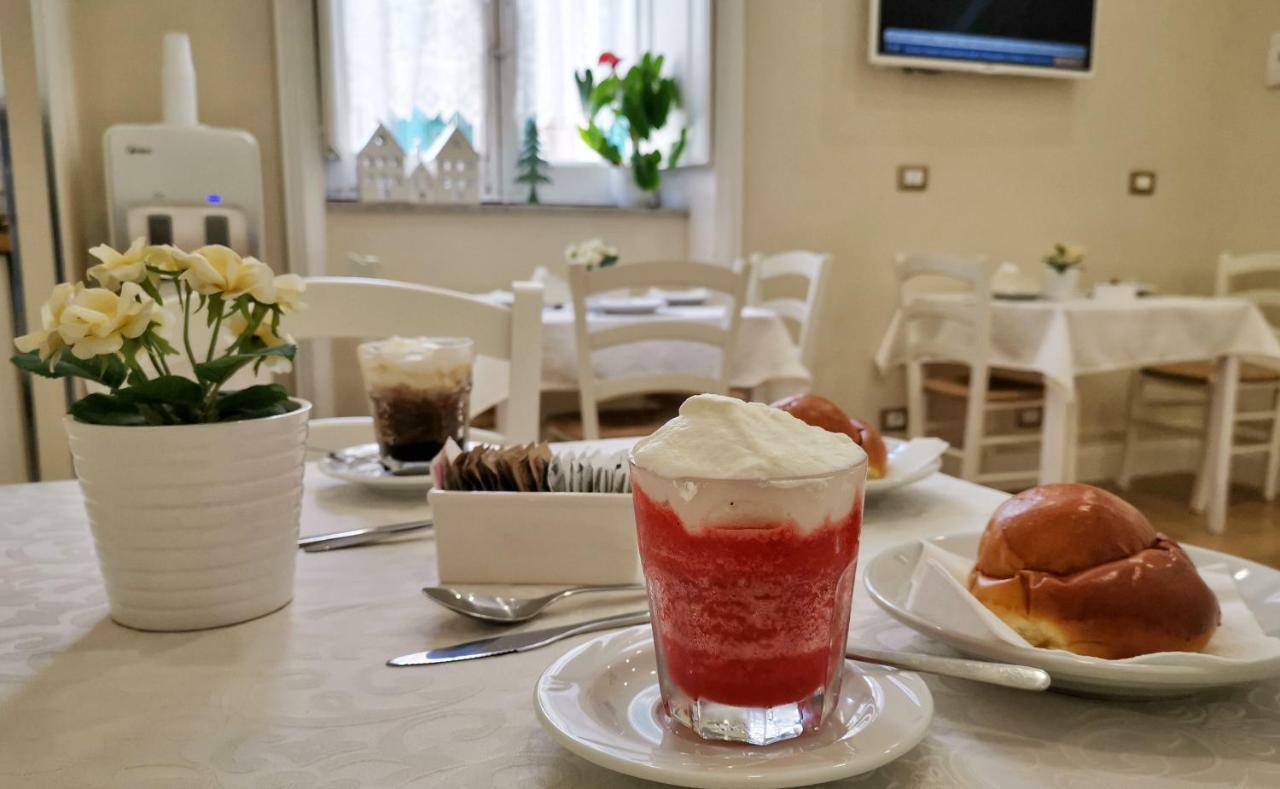 Opera Relais Bed & Breakfast Messina Dış mekan fotoğraf